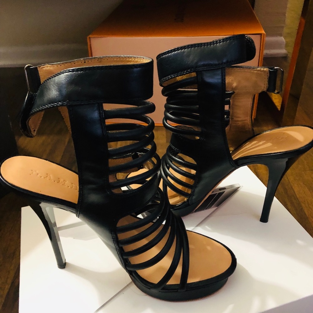 Strappy platform heel